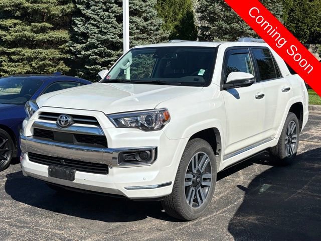 Used 2024 Toyota 4Runner Limited AWD/4WD image 3