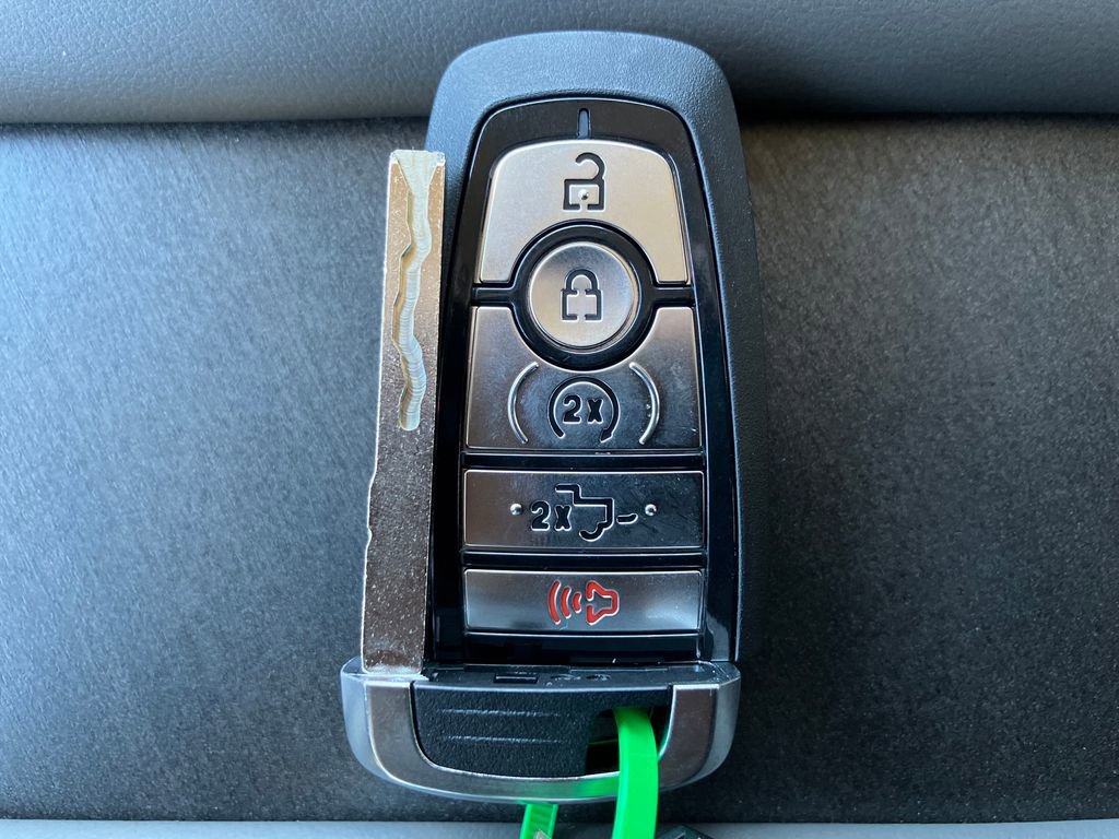 New 2026 Ford F250 Platinum w/ Platinum Plus Package image 34