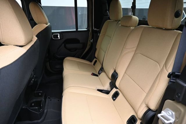 New 2026 Jeep Gladiator Willys AWD/4WD image 11