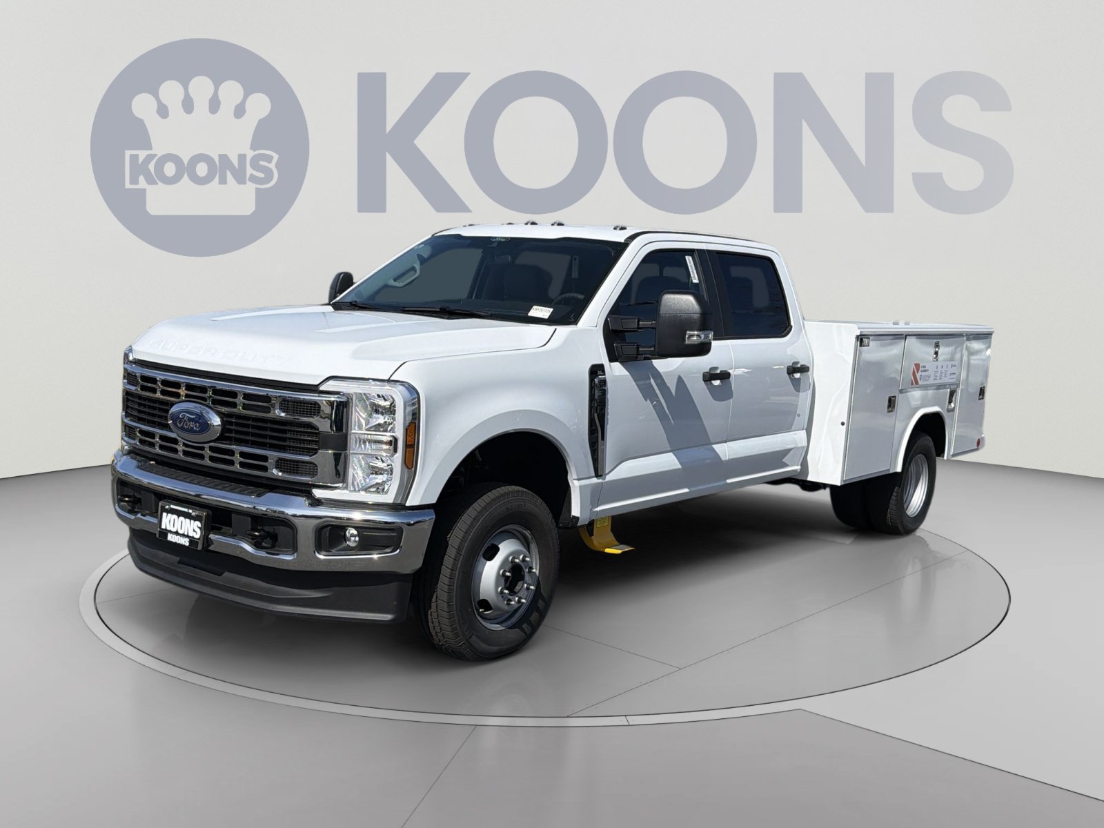 New 2026 Ford F350 XL w/ XL Chrome Package AWD/4WD image 1