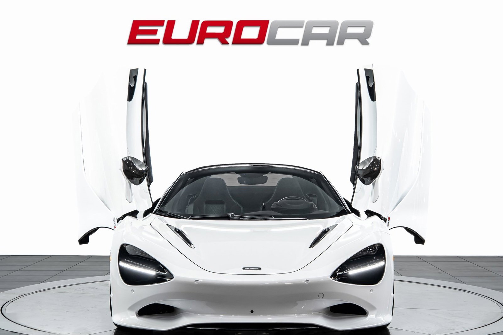 Used 2024 McLaren 750S Spider image 11