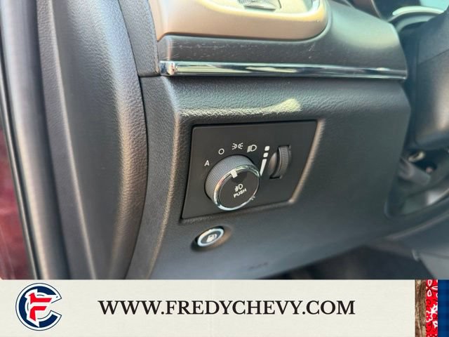 Used 2016 Jeep Grand Cherokee Limited AWD/4WD image 33