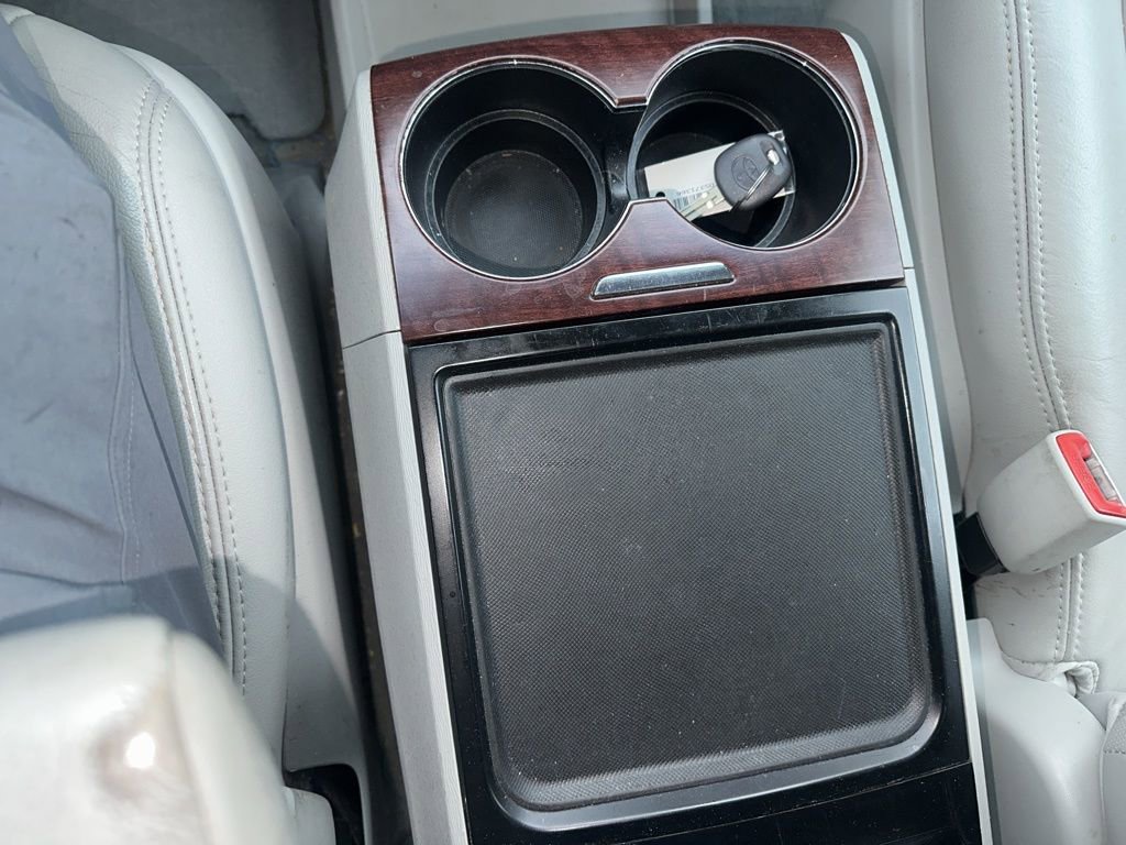 Used 2013 Toyota Sienna XLE image 34