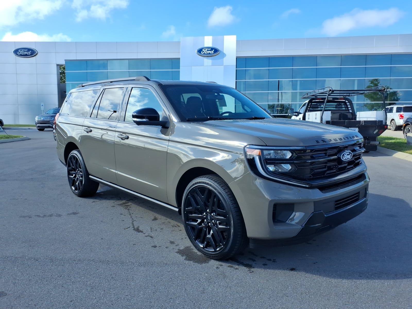 New 2027 Ford Expedition Max Platinum w/ Stealth Performance Package AWD/4WD image 1
