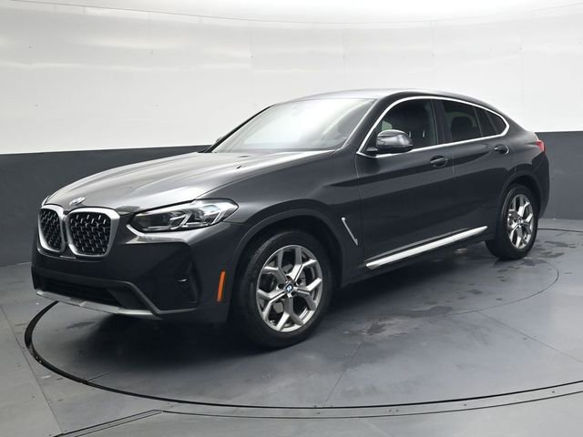 Used 2025 BMW X4 xDrive30i image 10