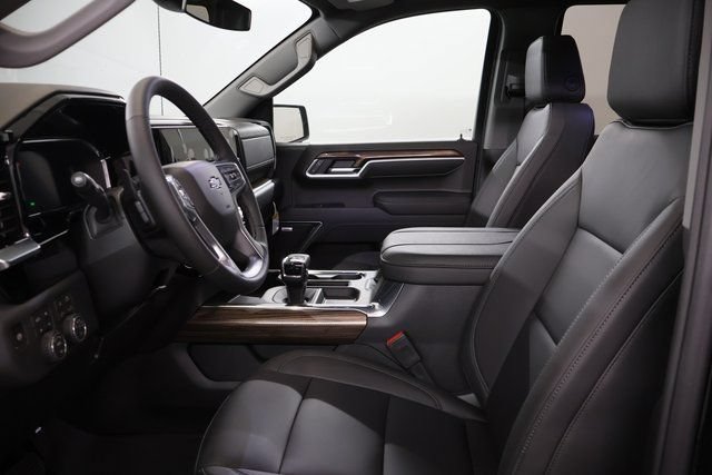 New 2026 Chevrolet Silverado 1500 RST AWD/4WD image 13