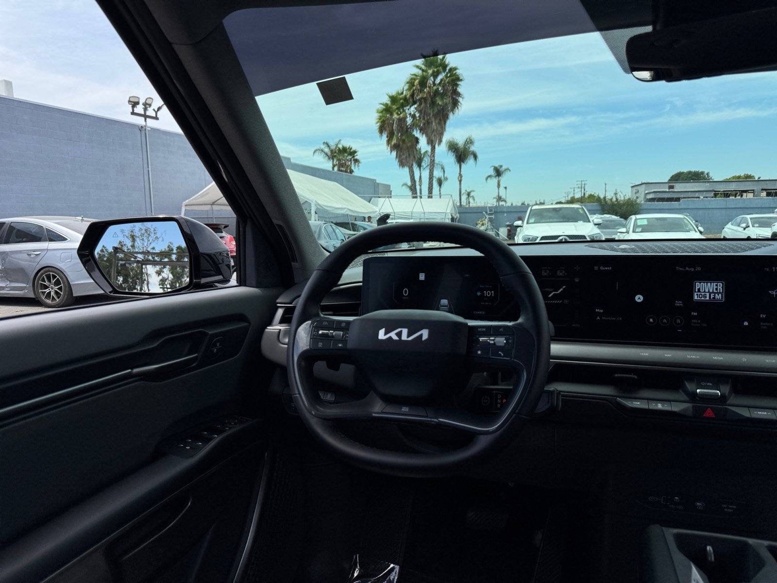 Used 2024 Kia EV9 Light Long Range RWD image 22