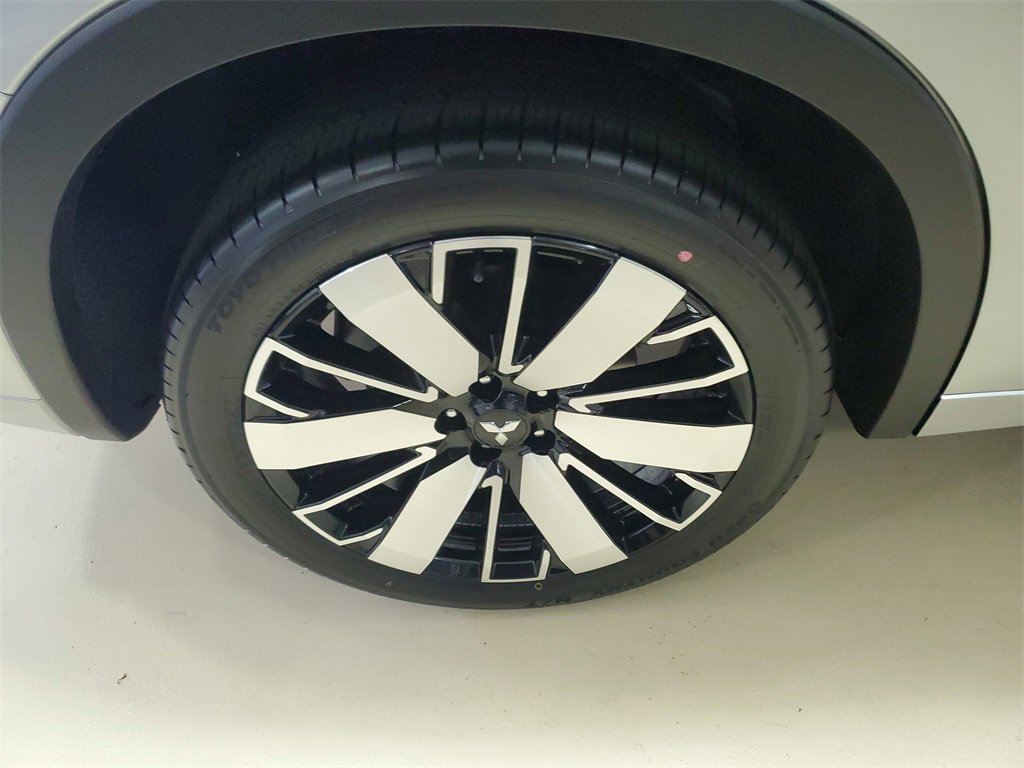 New 2025 Mitsubishi Outlander SEL image 7