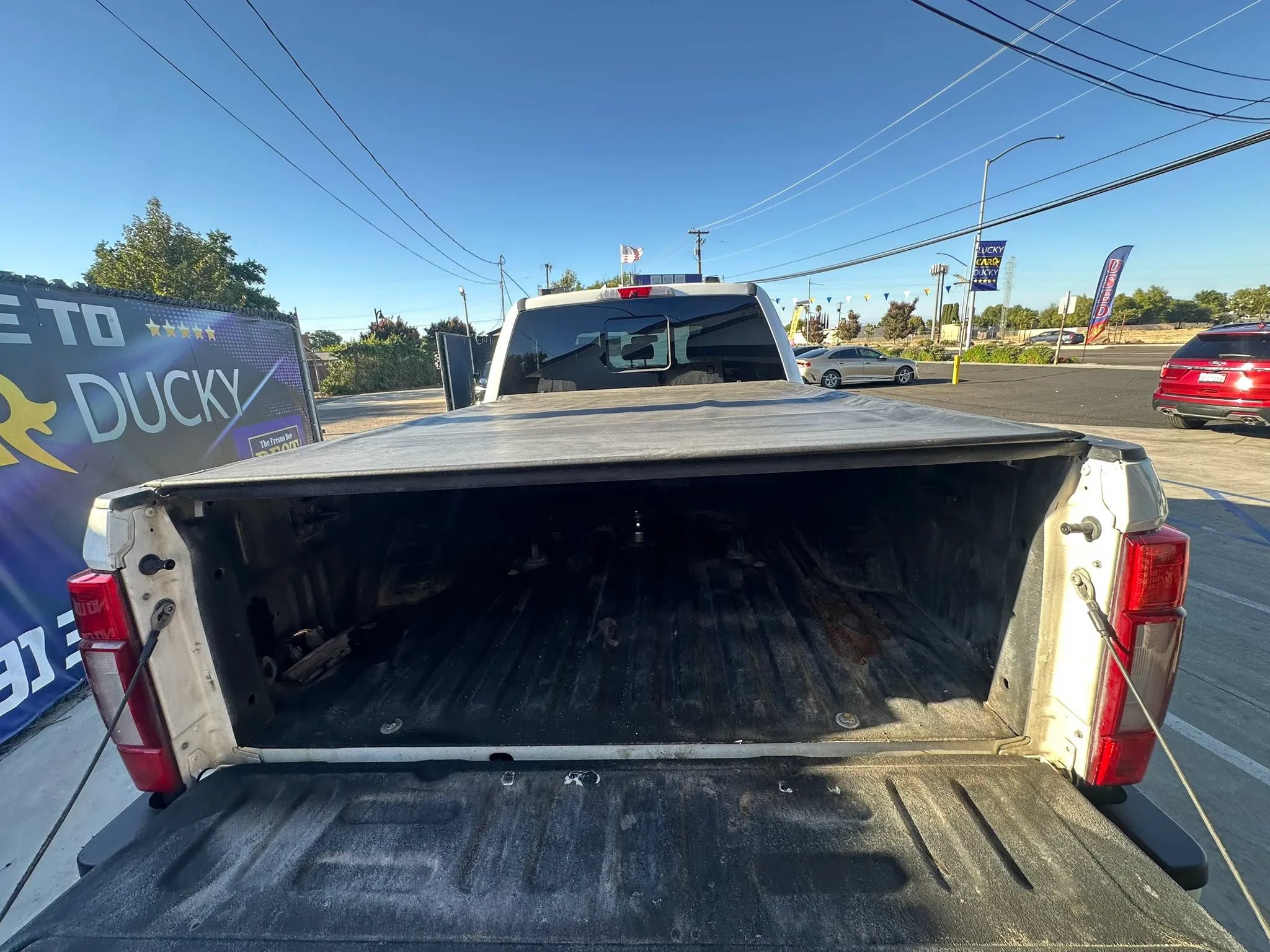 Used 2022 Ford F250 Lariat w/ Black Appearance Package AWD/4WD image 17