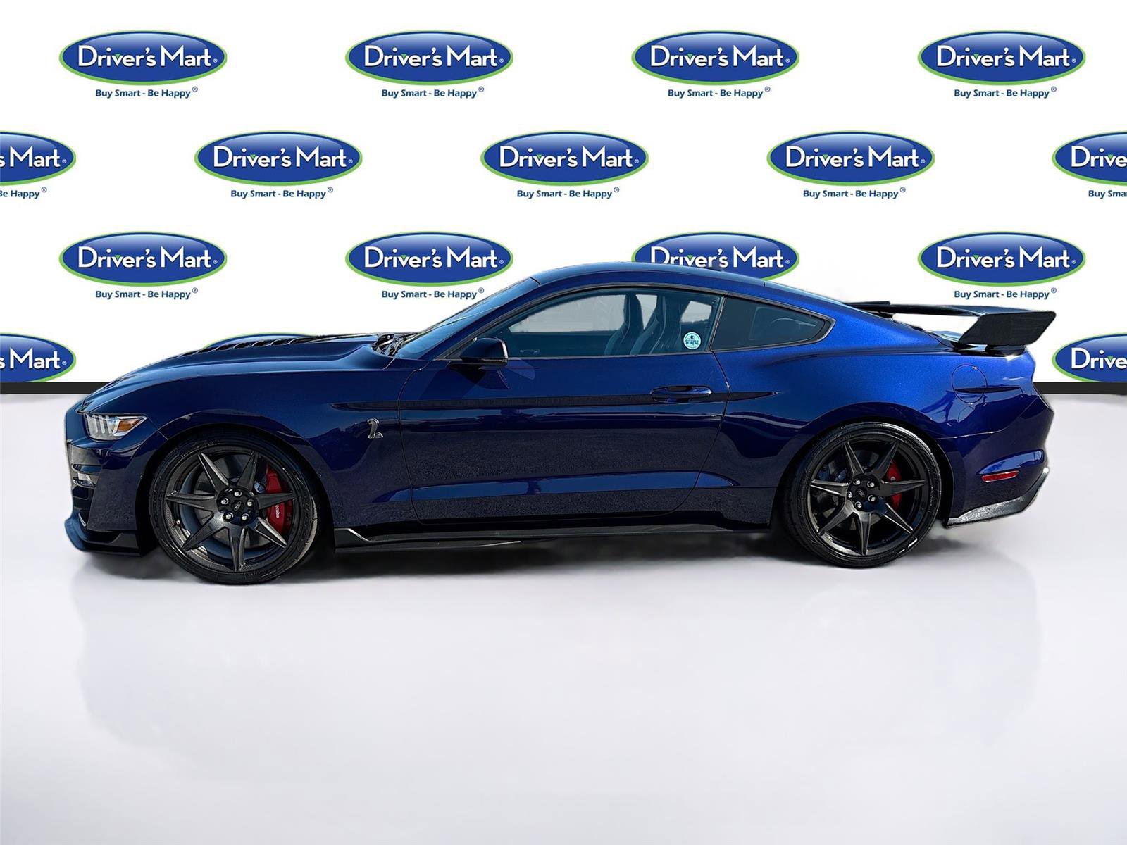 Used 2020 Ford Mustang Shelby GT500 w/ Carbon Fiber Track Pack image 5