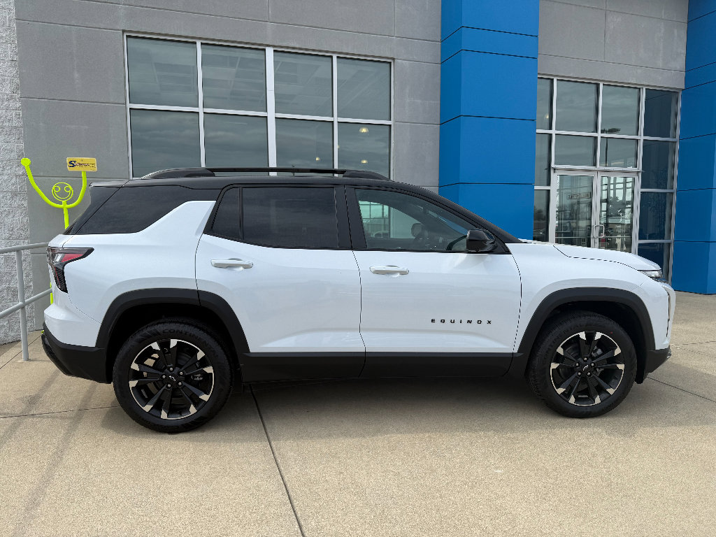 New 2026 Chevrolet Equinox RS w/ Convenience Package III
