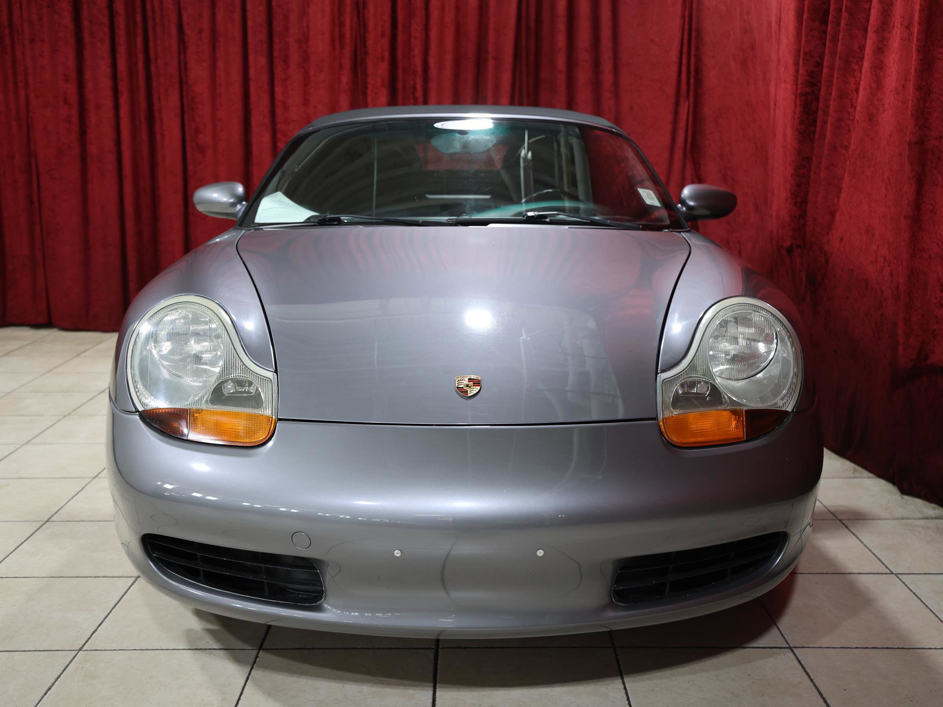 Used 2002 Porsche Boxster RWD image 9