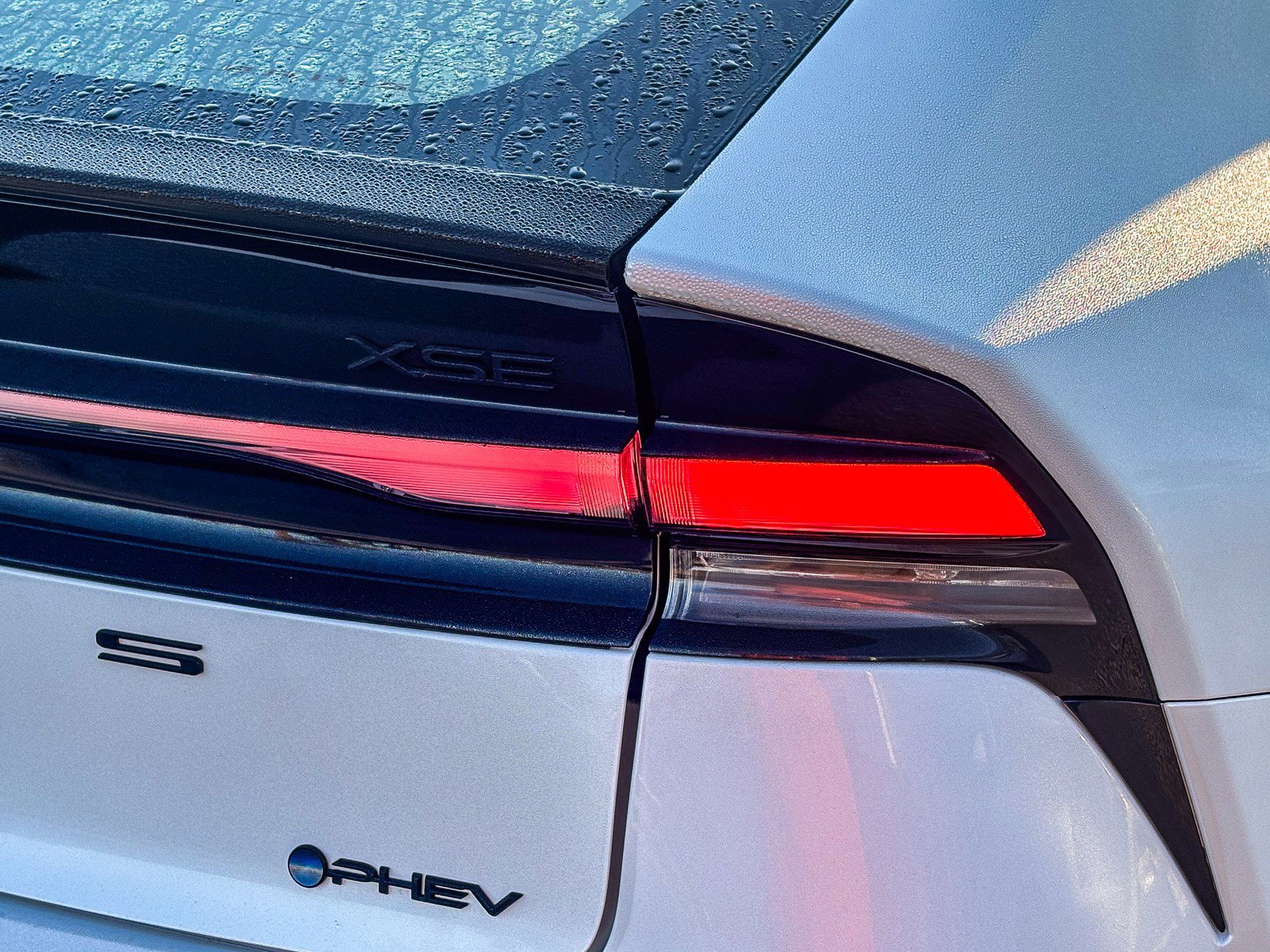 New 2026 Toyota Prius Plug-In Hybrid image 8