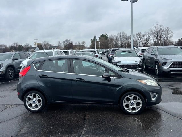 Used 2011 Ford Fiesta SES w/ 301A Rapid Spec Order Code FWD image 4