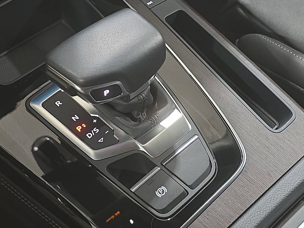 Used 2023 Audi Q5 2.0T Prestige image 24