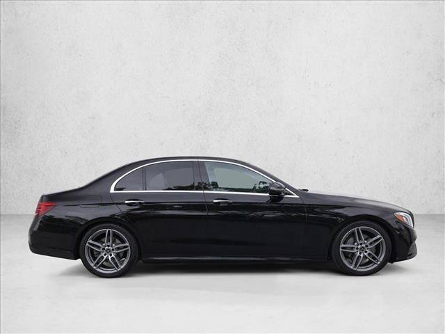 Used 2019 Mercedes-Benz E 300 image 8