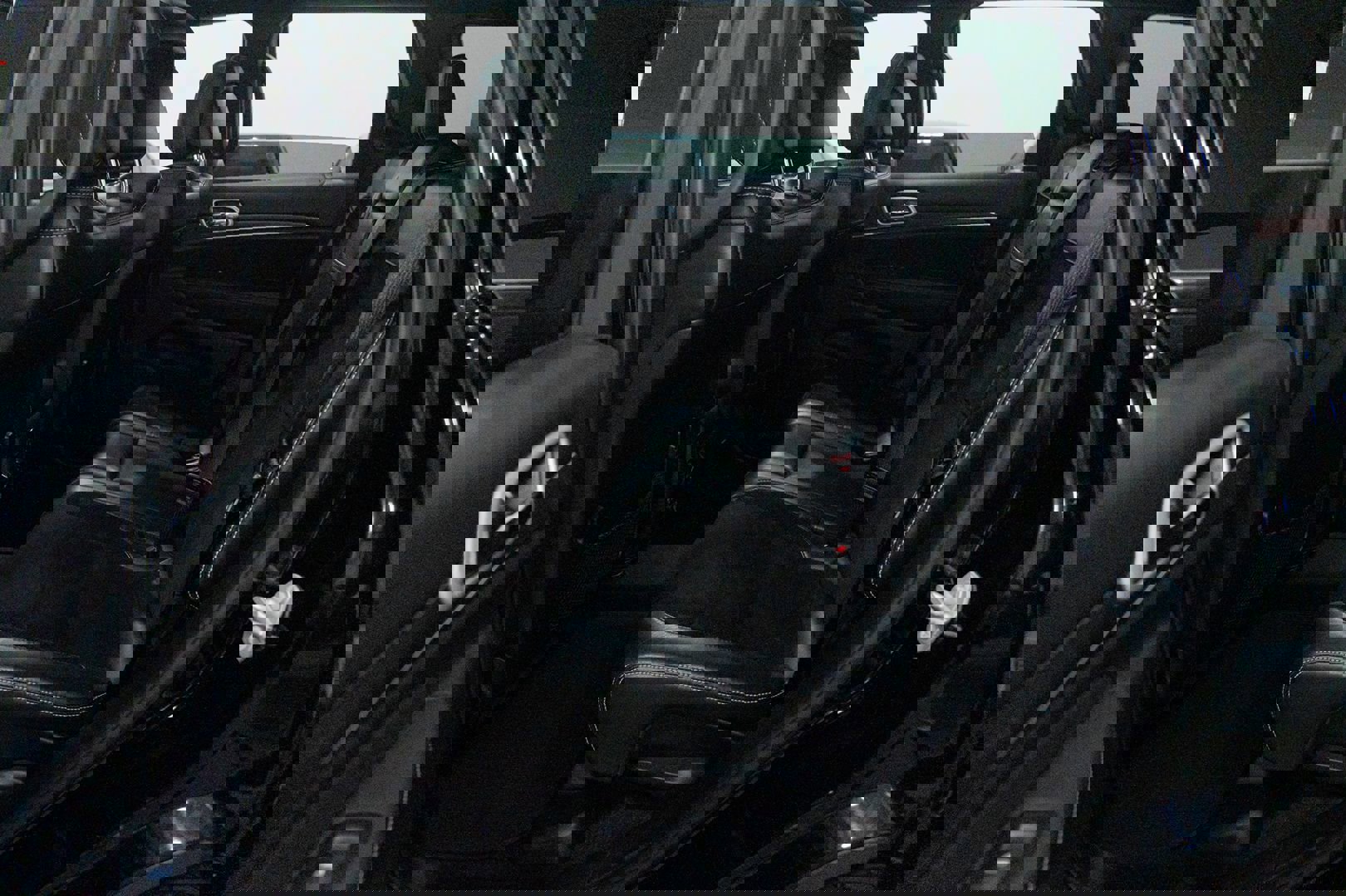 Used 2018 Jeep Grand Cherokee SRT w/ Trailer Tow Group IV image 20