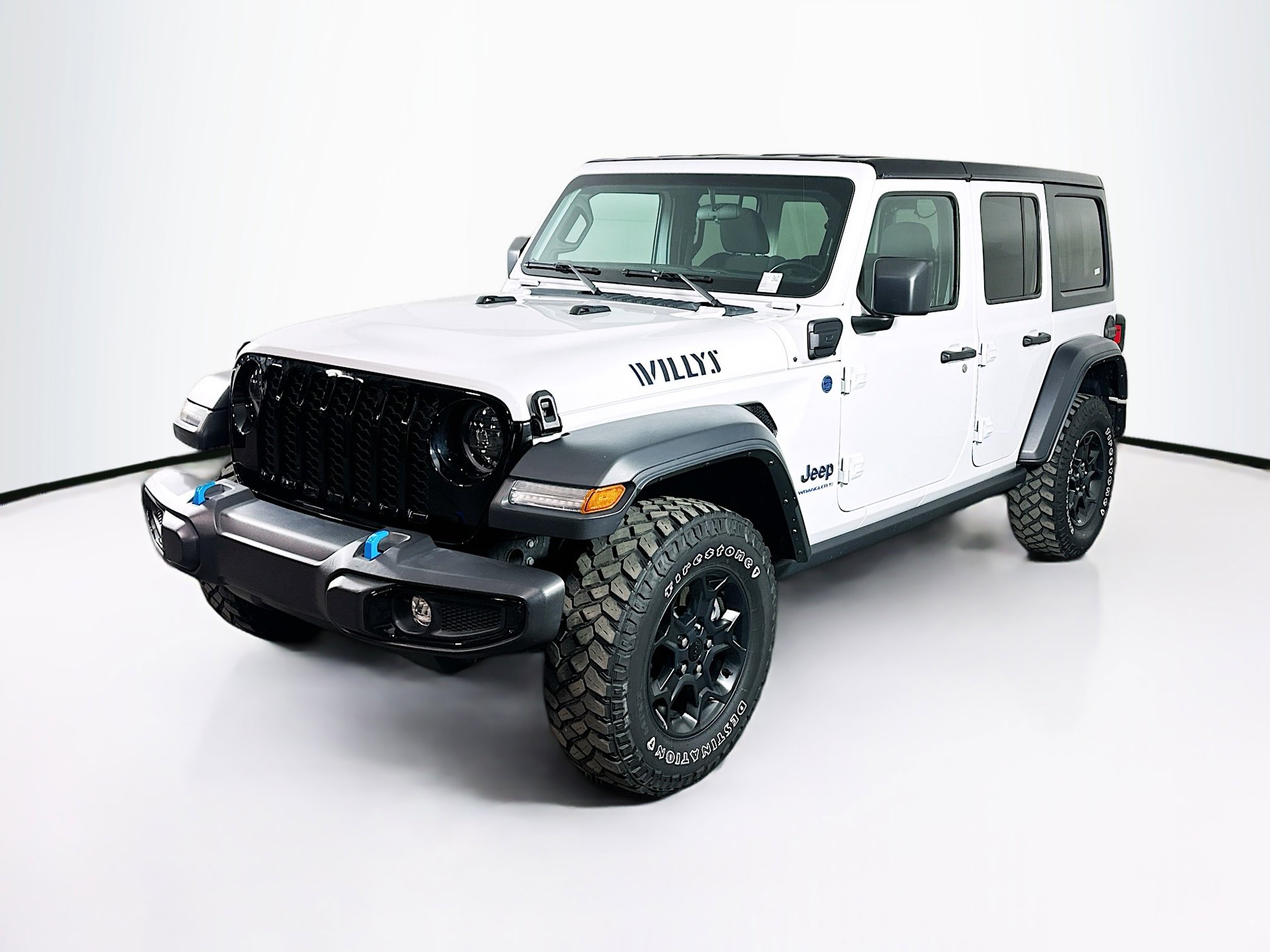 Used 2023 Jeep Wrangler Unlimited w/ Cold Weather Group image 3