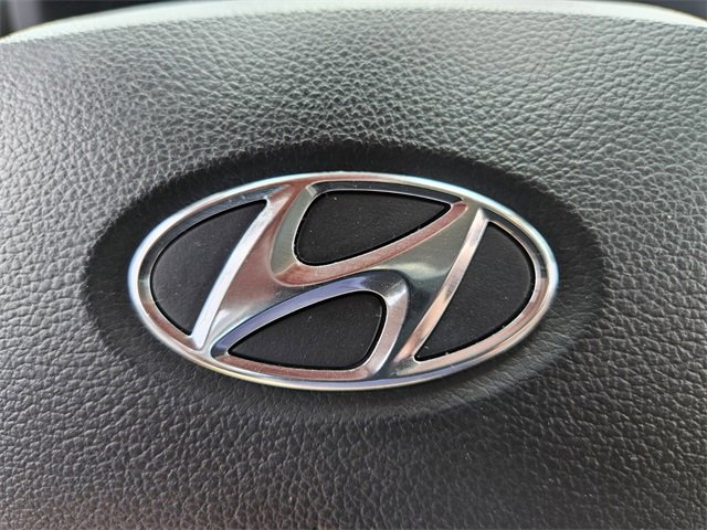 Used 2024 Hyundai Venue SEL image 27