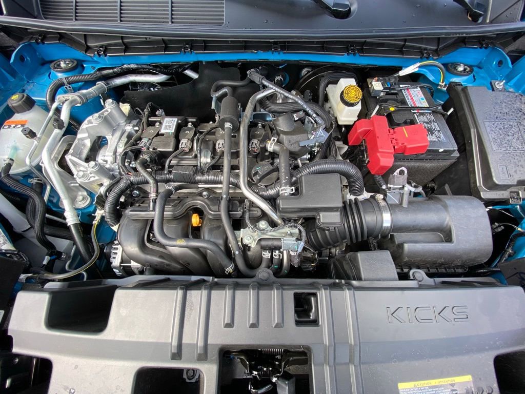 New 2025 Nissan Kicks SR image 37