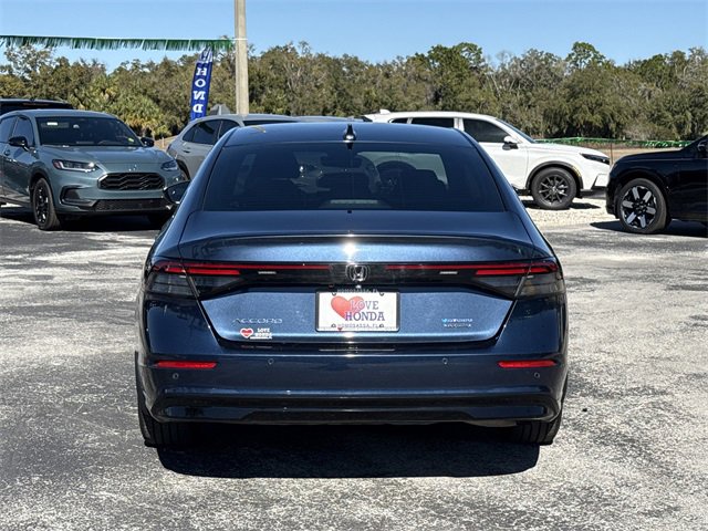 Used 2024 Honda Accord Touring image 8
