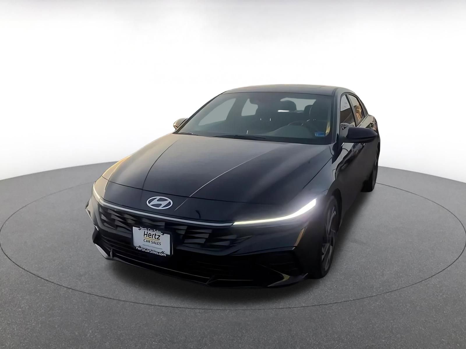 Used 2025 Hyundai Elantra SEL image 7