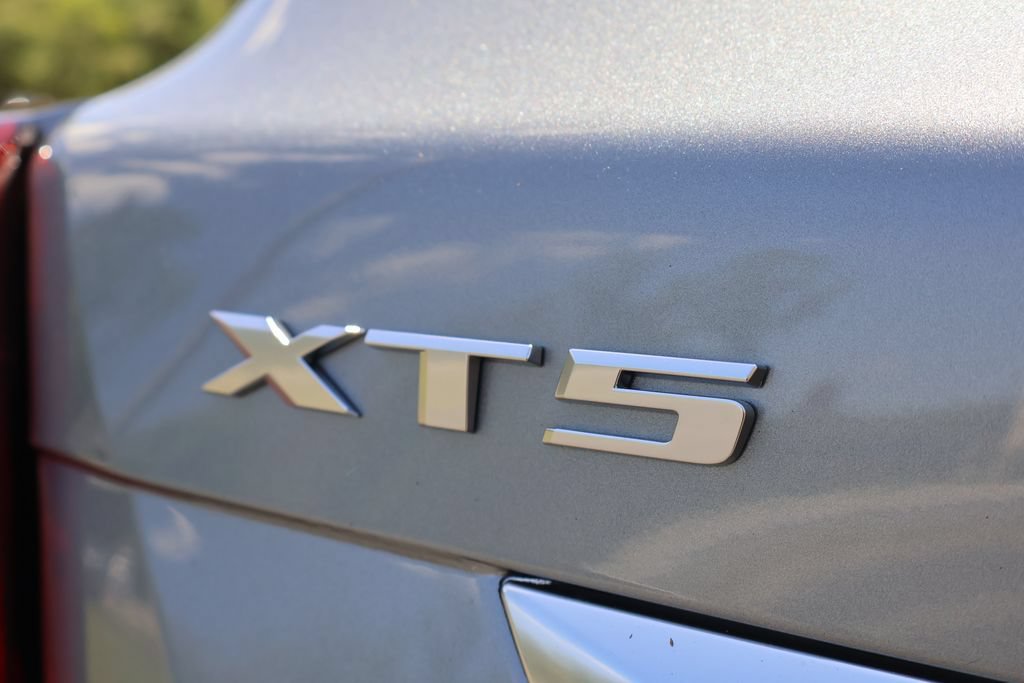 New 2026 Cadillac XT5 Premium Luxury FWD image 9