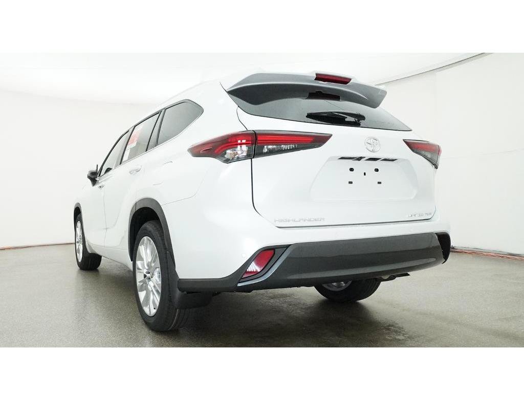 New 2026 Toyota Highlander Limited AWD/4WD image 22