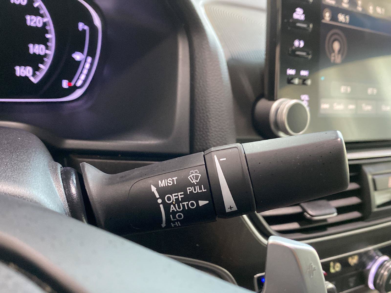 Used 2018 Honda Accord Touring image 34