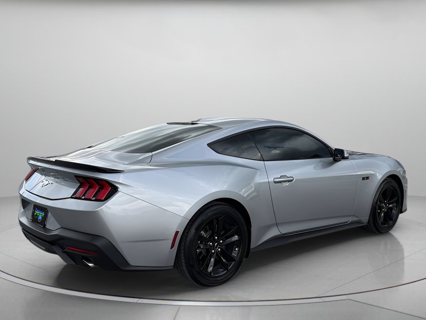 Certified 2026 Ford Mustang Coupe RWD image 3