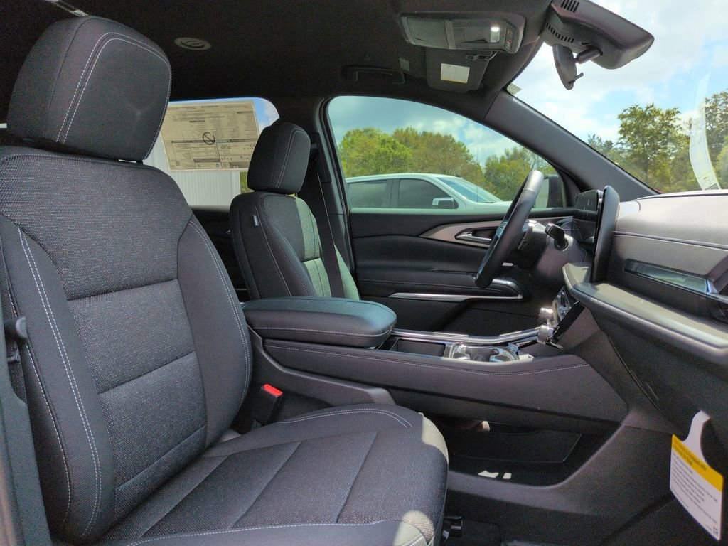 New 2026 Chevrolet Traverse LT w/ Midnight/Sport Edition image 29