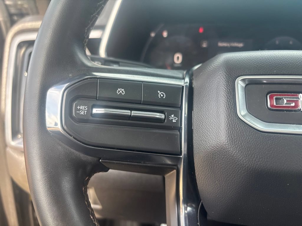 Used 2024 GMC Canyon AT4 w/ Canyon Safety Plus Package AWD/4WD image 13
