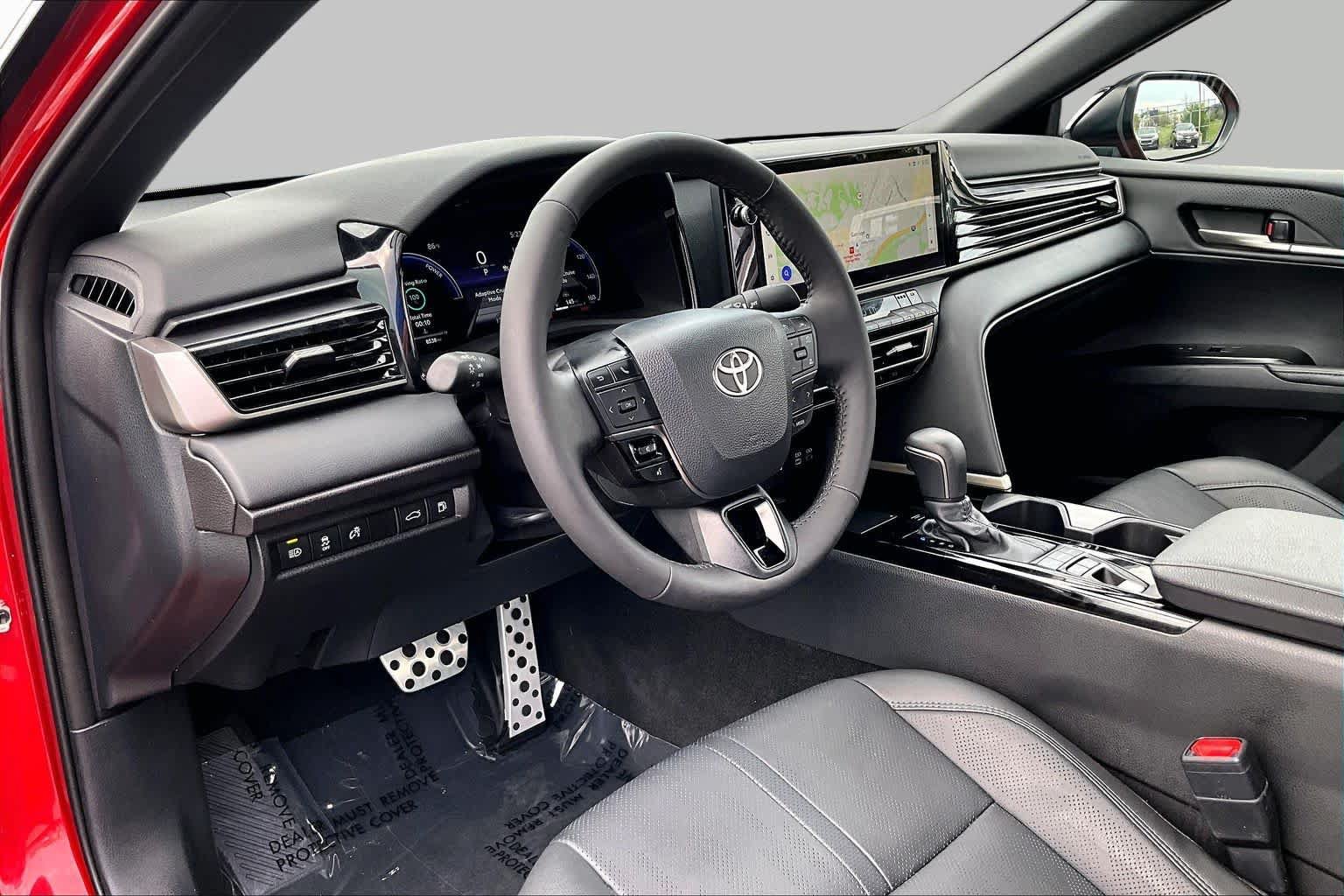 Used 2026 Toyota Camry XSE FWD image 18