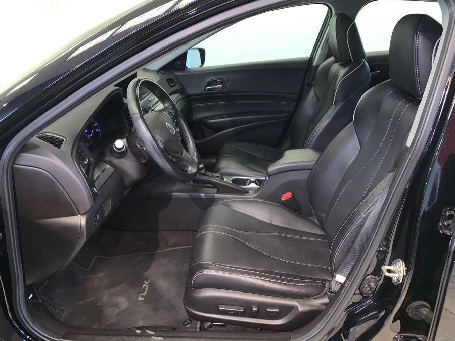 Used 2020 Acura ILX w/ Premium Package image 19