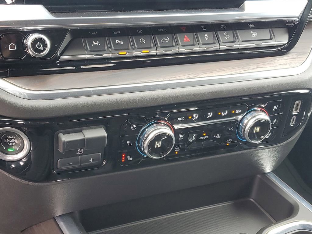 Certified 2024 GMC Sierra 1500 SLT w/ SLT Convenience Package image 20