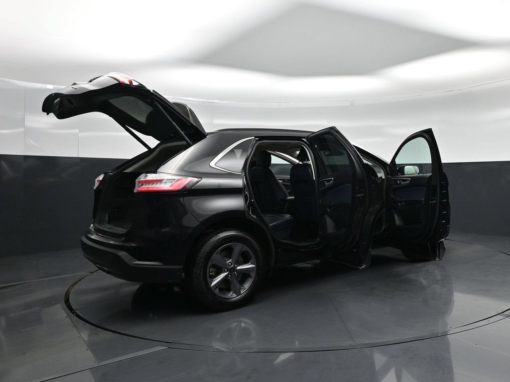 Used 2022 Ford Edge SEL w/ Sport Appearance Package AWD/4WD image 5