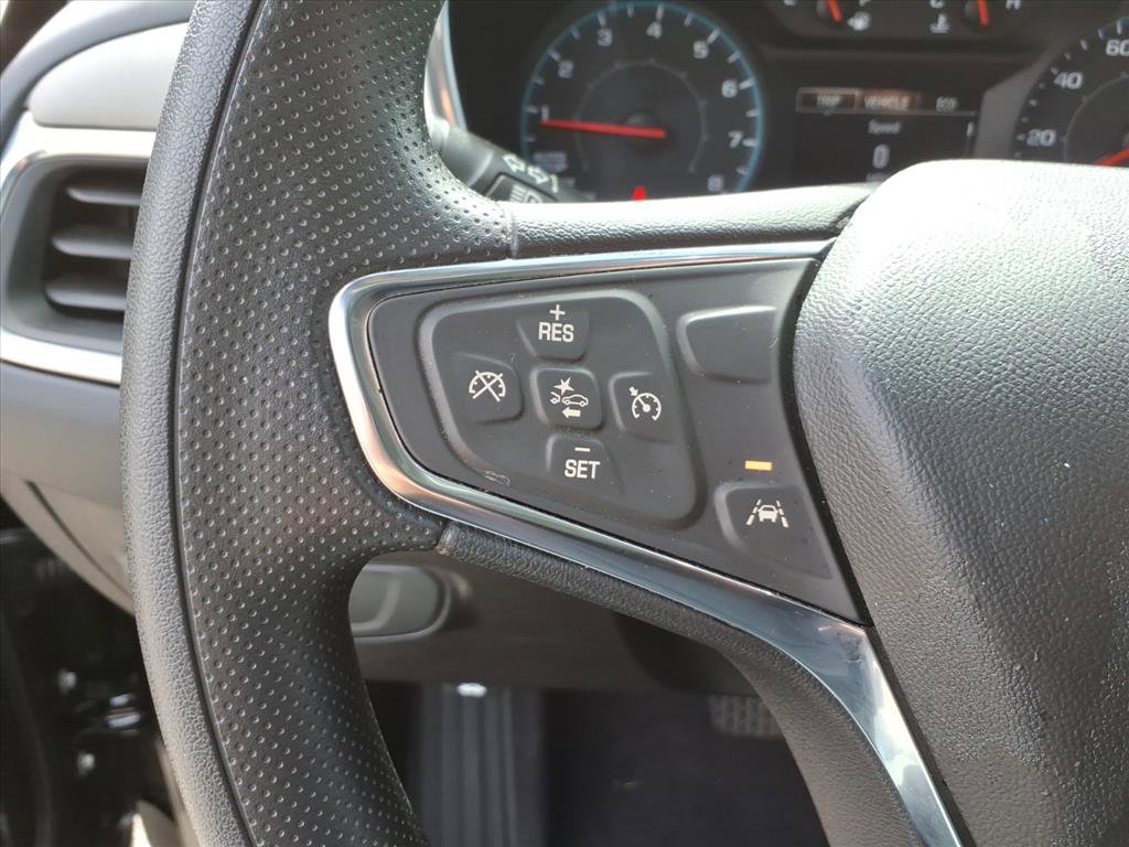 Used 2021 Chevrolet Equinox LS w/ LS Convenience Package image 19