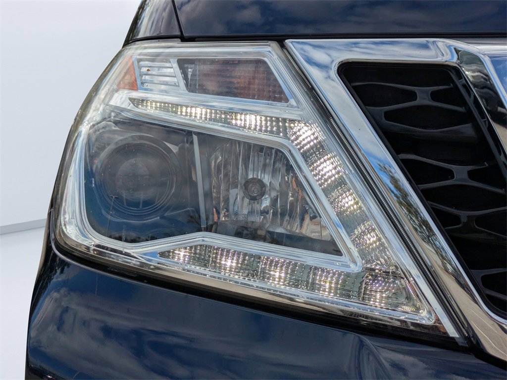 Used 2020 Nissan Armada SL w/ Premium Package image 9