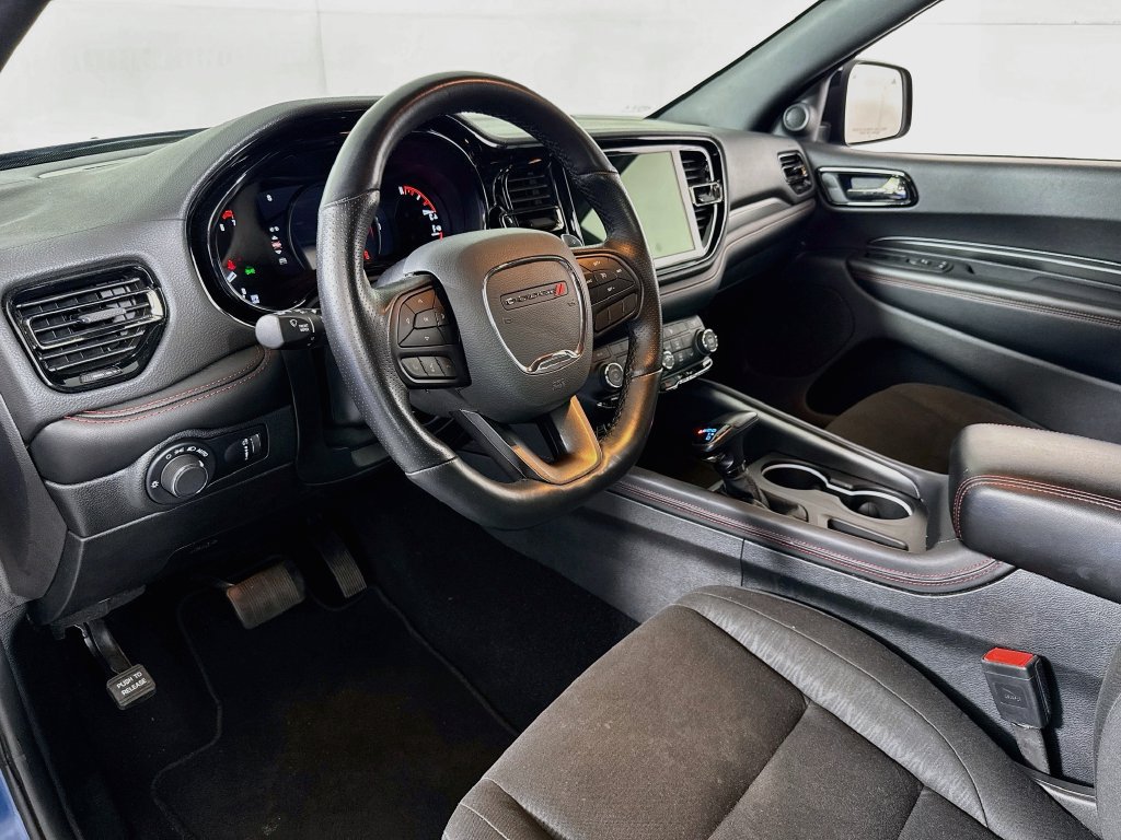 Used 2025 Dodge Durango GT AWD/4WD image 9