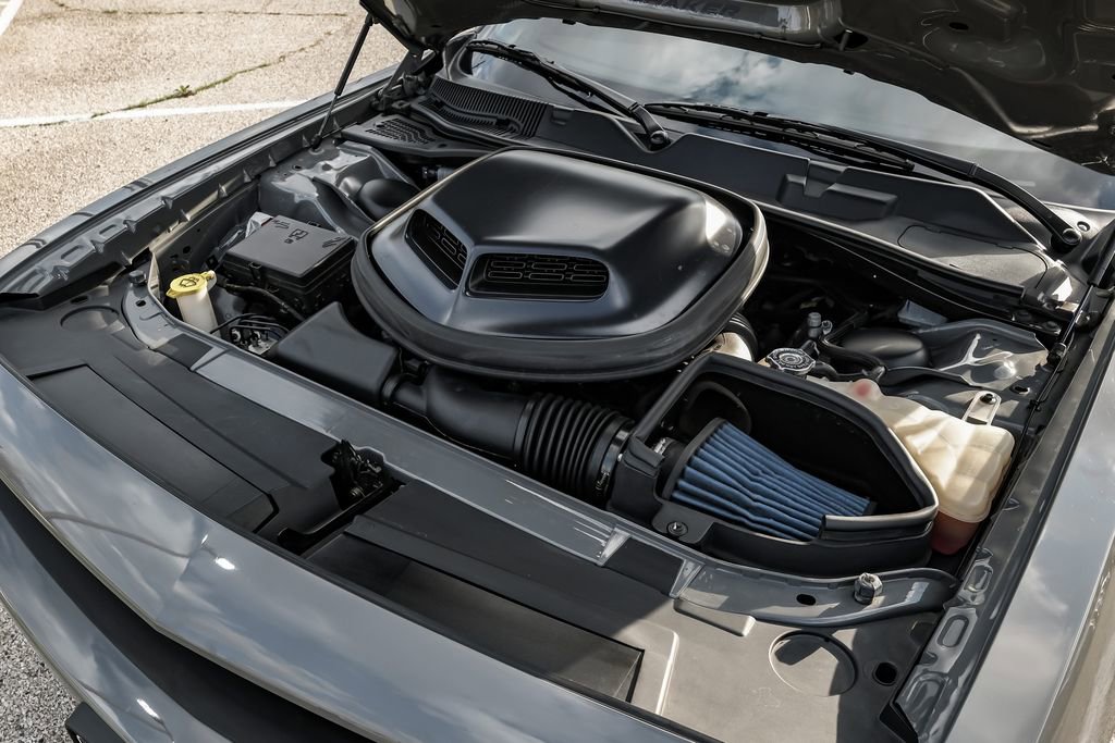 Used 2018 Dodge Challenger R/T image 49