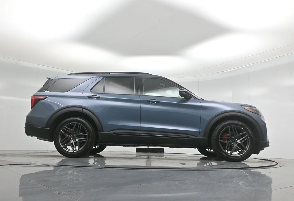 New 2026 Ford Explorer ST w/ Sun And Sound Package image 51