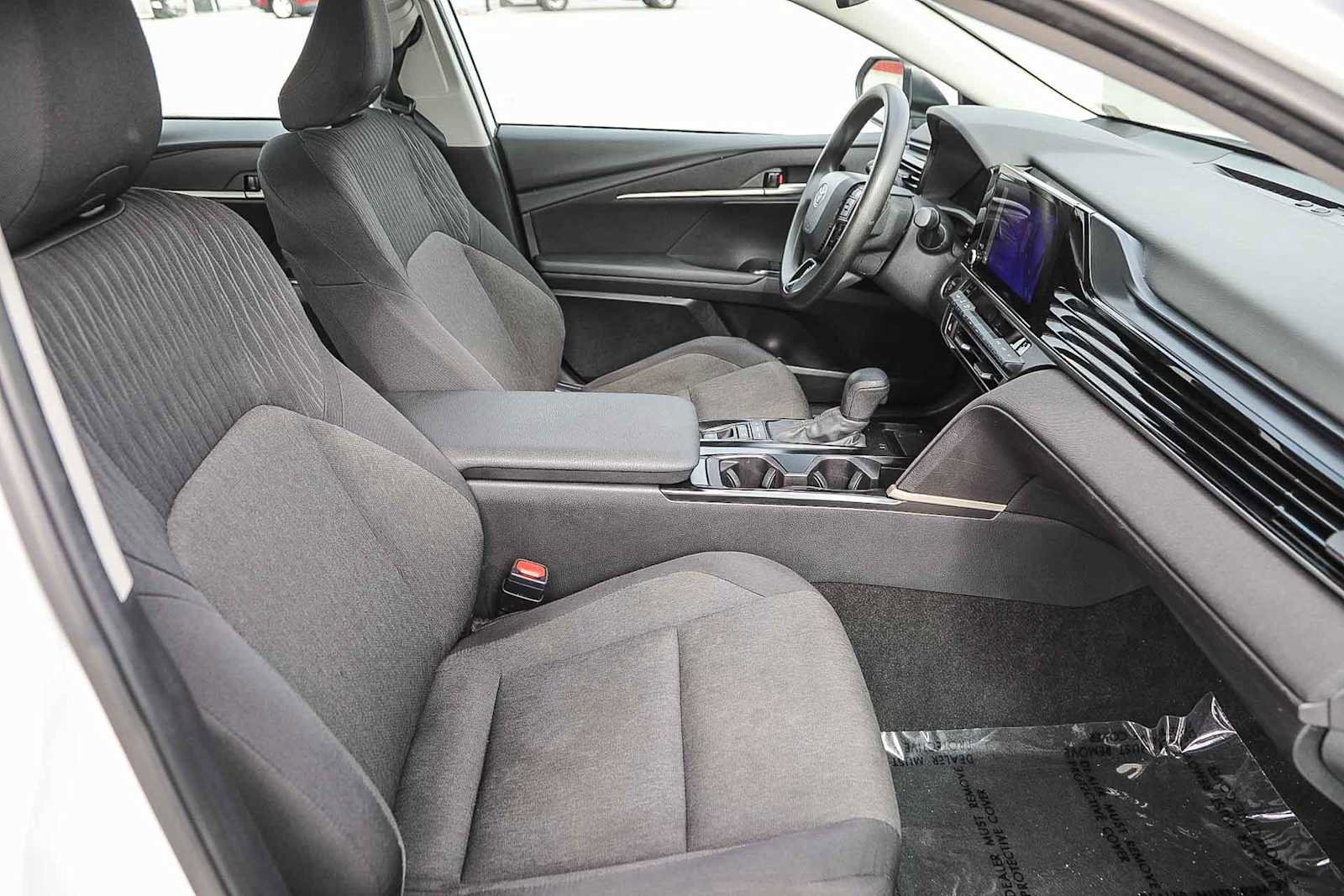 Certified 2025 Toyota Camry LE image 17