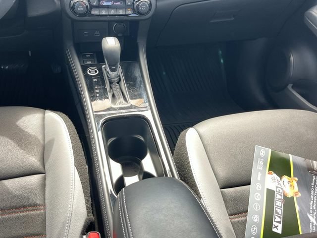 Used 2023 Nissan Kicks SR w/ SR Premium Package FWD image 16