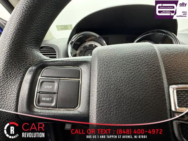 Used 2019 Dodge Grand Caravan SE image 19
