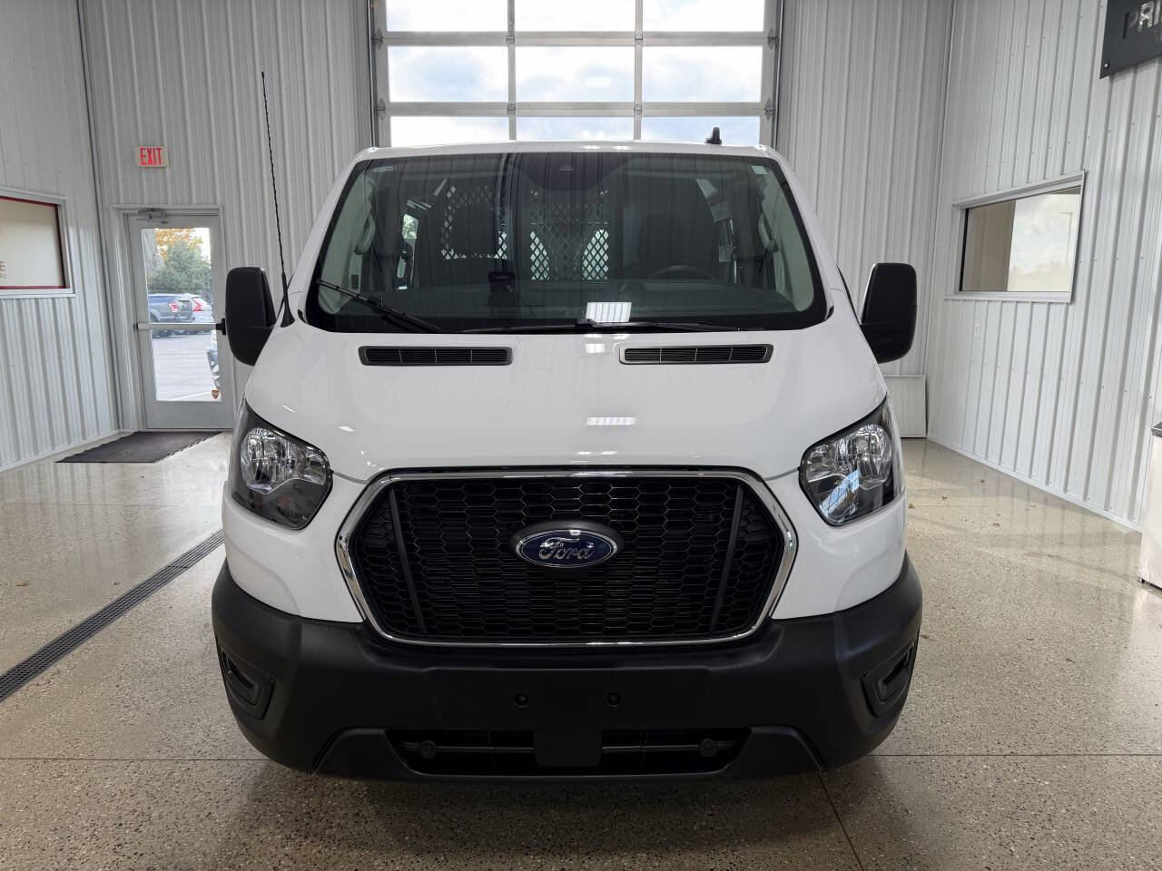 Used 2024 Ford Transit 250 Low Roof w/ Exterior Upgrade Package image 34