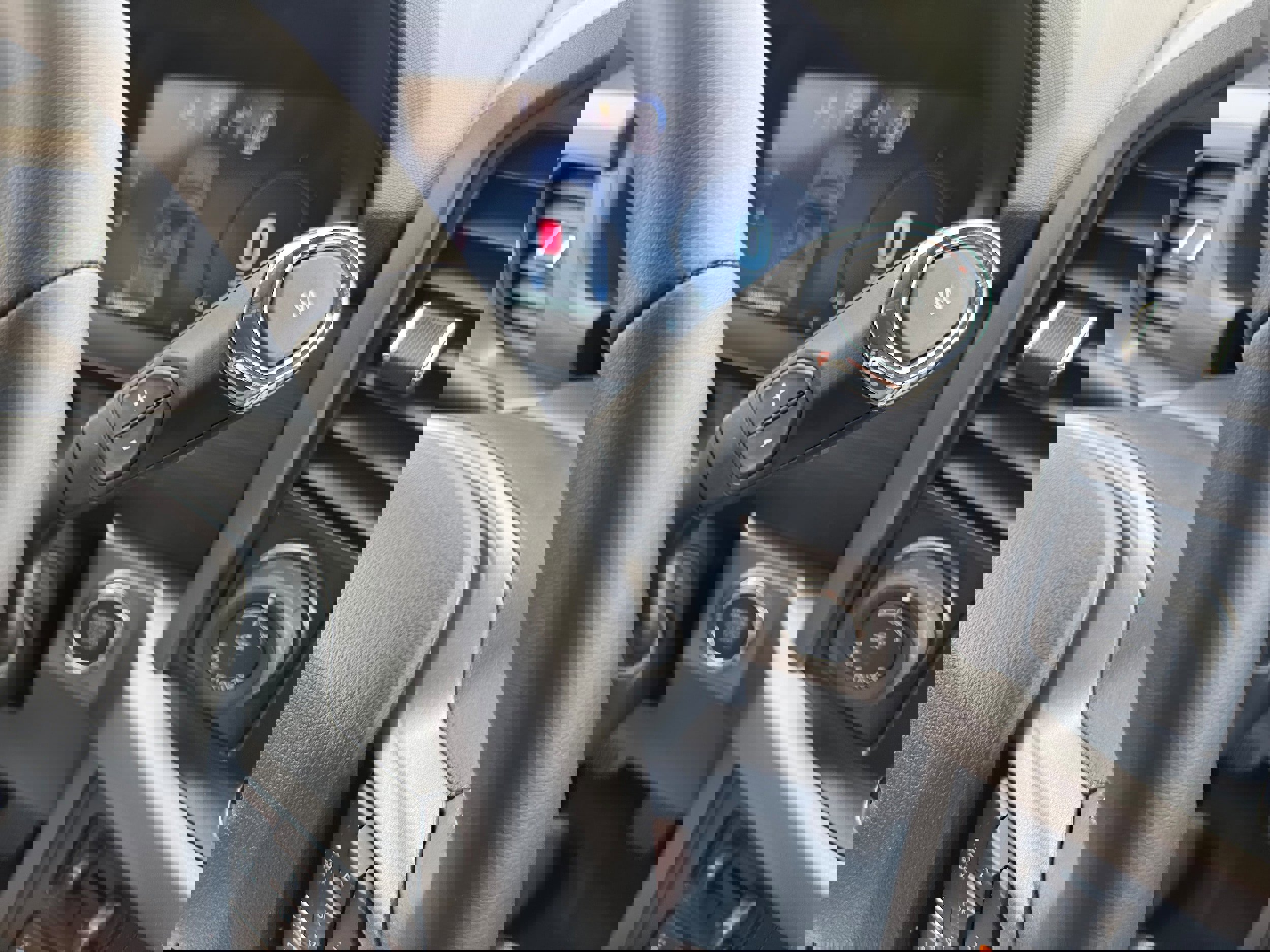 New 2025 Ford F150 XLT w/ Equipment Group 302A MID image 28