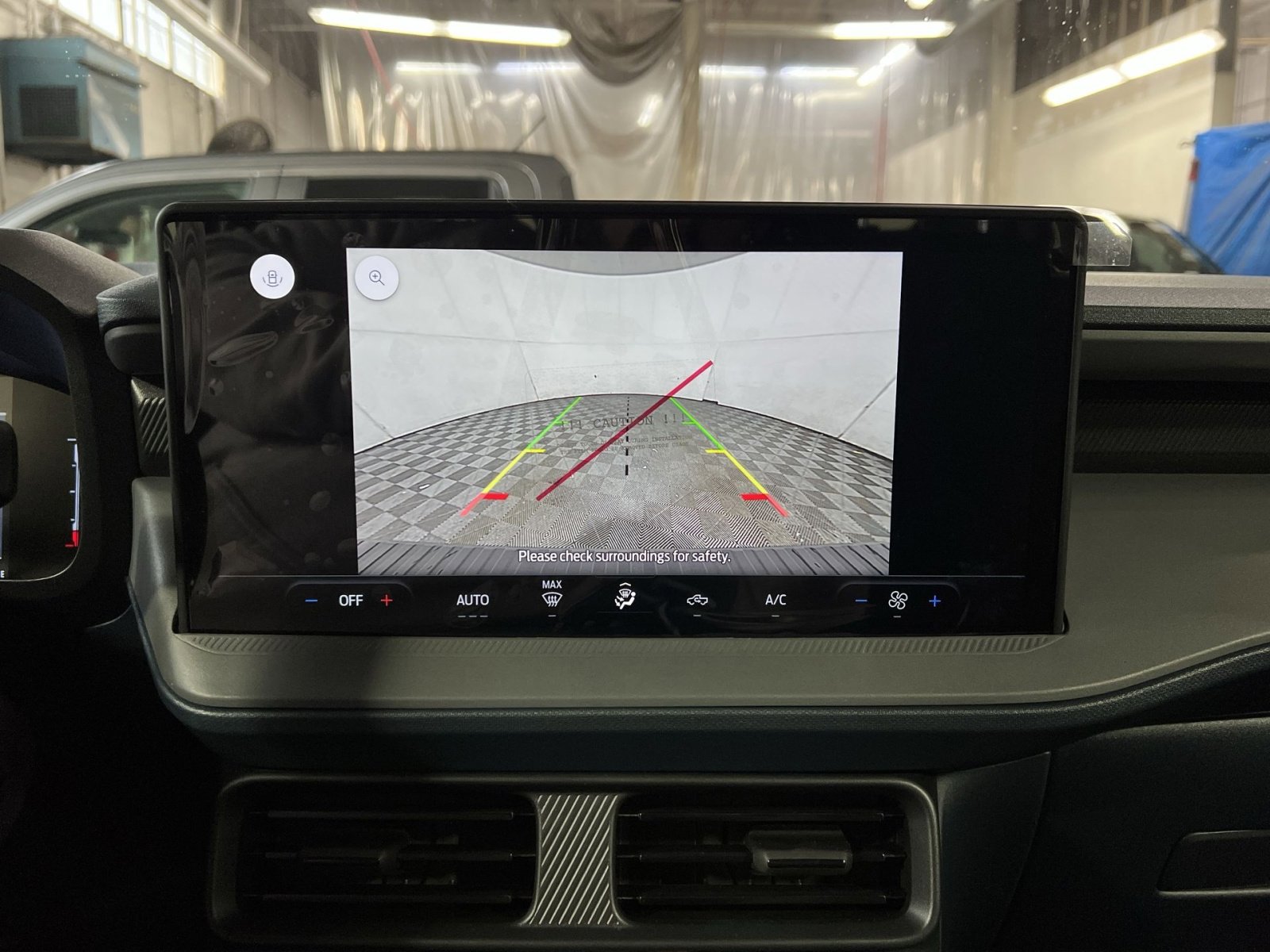 New 2026 Ford Maverick XL image 19