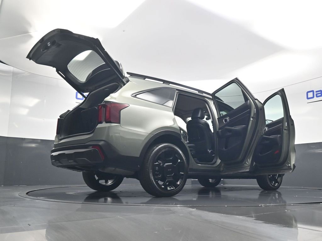 Used 2025 Kia Sorento SX AWD/4WD image 64