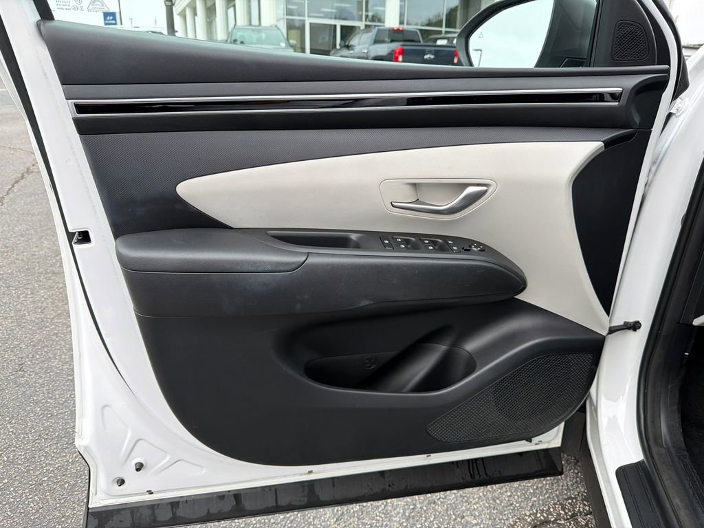 Used 2022 Hyundai Tucson Blue image 10