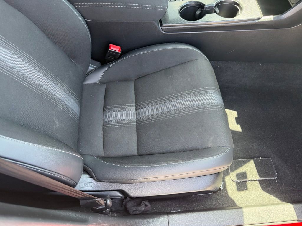 Used 2023 Honda Civic Sport image 16